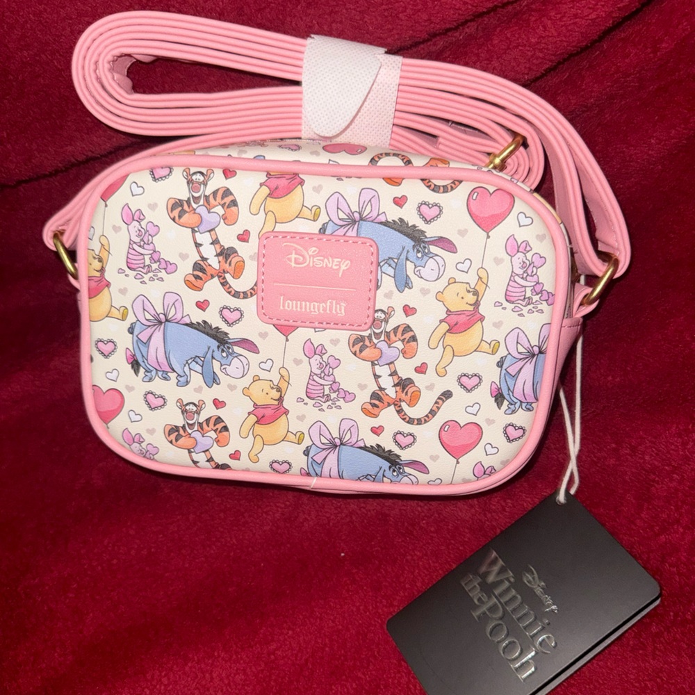 Disney Loungefly Winnie the Pooh Camera Crossbody Bag- NWT - Picture 2 of 3